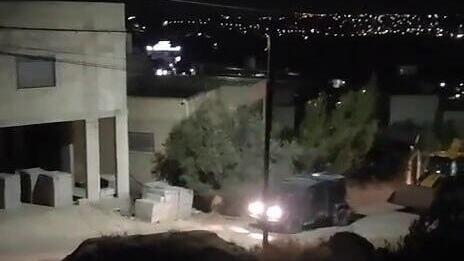 כוחות צה"ל בדרך למאחז בקוסרה