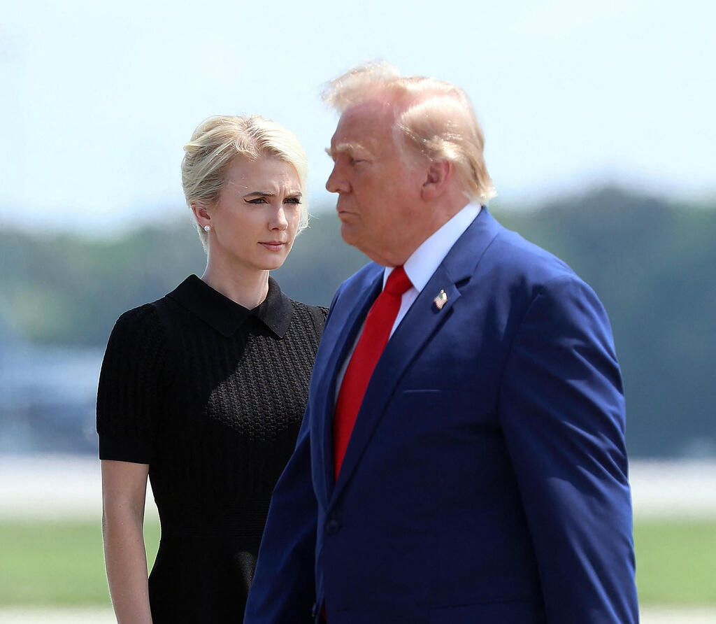 Trump and Harp (Photo: Kevin Dietsch / GETTY IMAGES NORTH AMERICA / AFP) נטלי הארפ והנשיא טראמפ