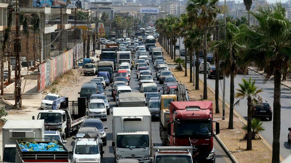 תושבים נמלטים מדרום לבנון