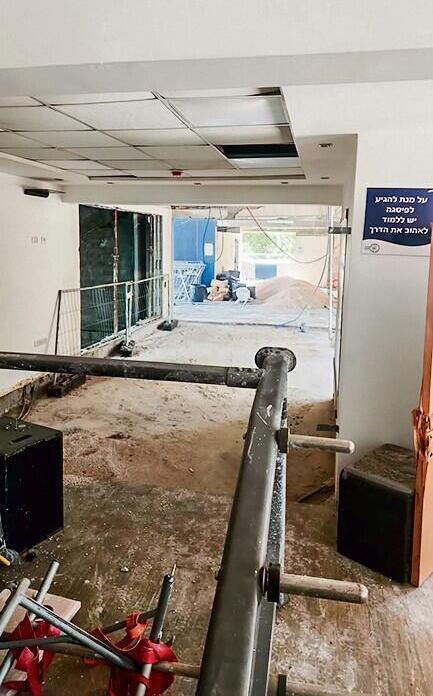 Serious damage to the building and infrastructure (Photo: Effie Sharir) אצטדיון קריית שמונה