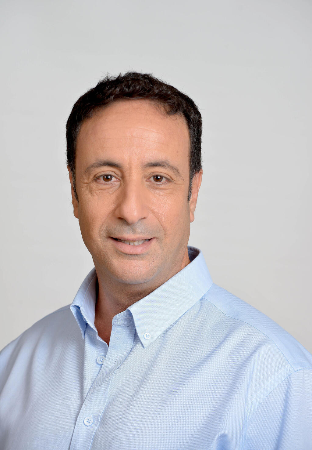 יורם בדש, מנכ"ל "מחסני חשמל"