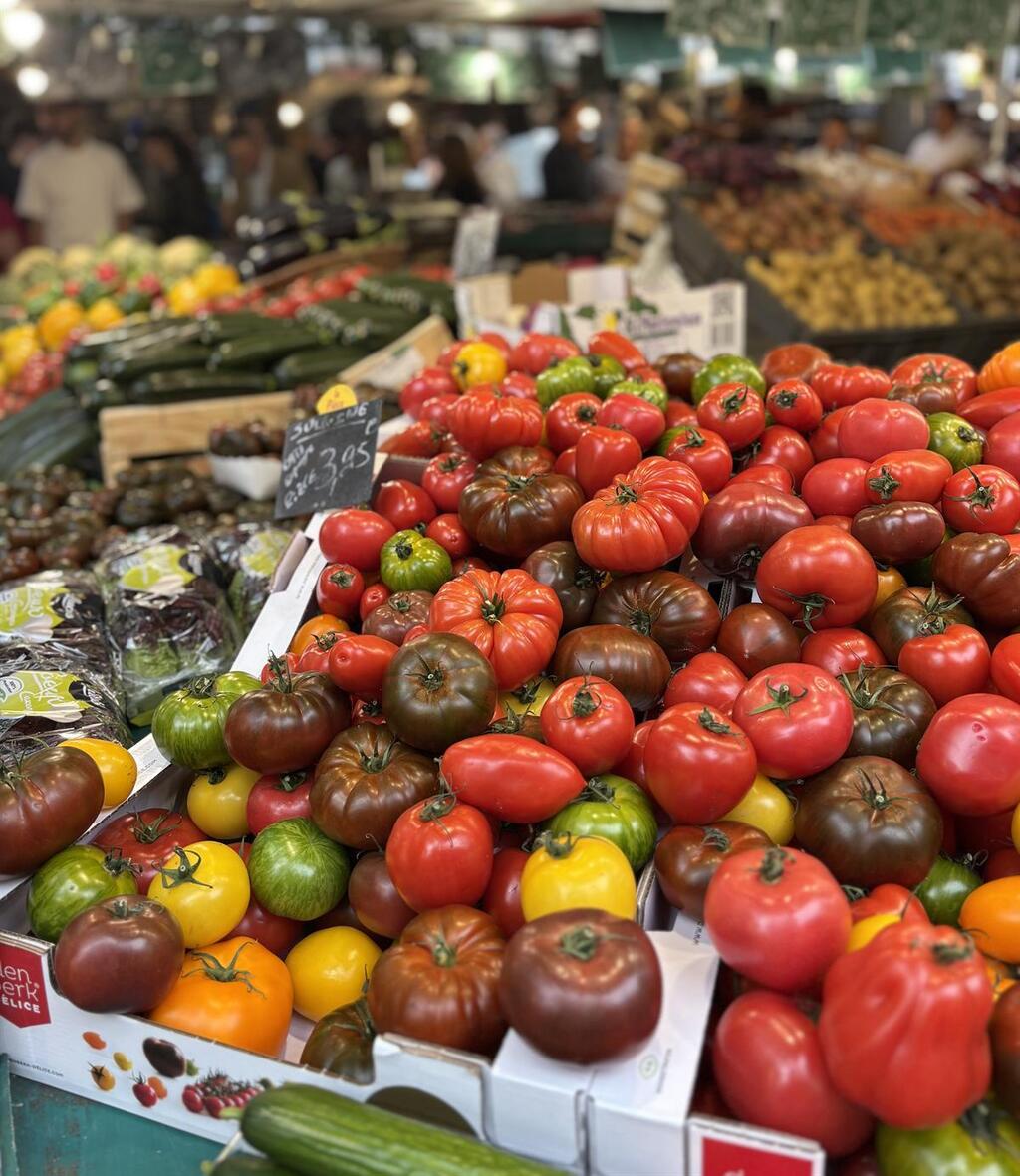 Bastille Market (Photo: Nitzan Kahana) שוק הבסטיליה