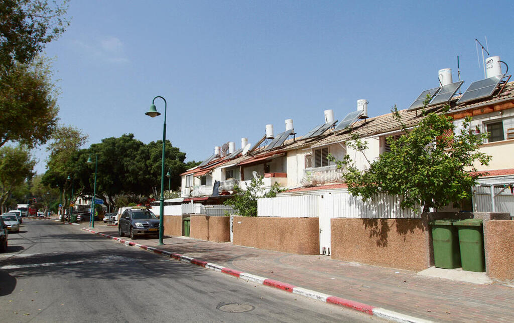 The Yad HaTisha neighborhood today. By the end of the renewal process, the neighborhood’s population is expected to grow to 14,770 (Photo: Assaf Friedman) השכונה כיום. בסוף התהליך יגדל מספר התושבים בשכונה ל־14,770