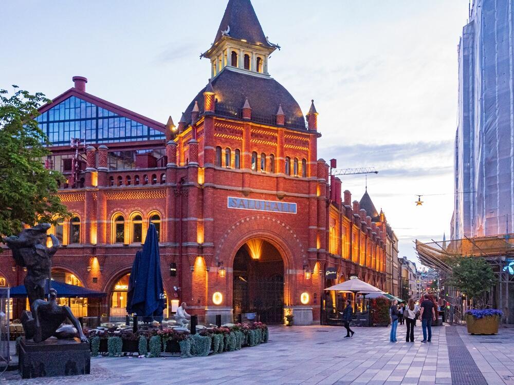 שוק האוכל ההיסטורי Östermalms Saluhall, שטוקהולם