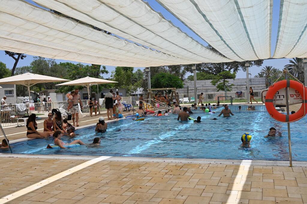 The restored pool at Kibbutz Kfar Aza (Photo: Zohar Shpak) הבריכה המשופצת בקיבוץ כפר עזה
