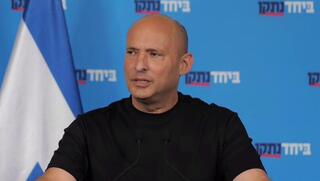 בנט נגד איזנקוט: "פטור של 30%? ידוע איך זה יסתיים"