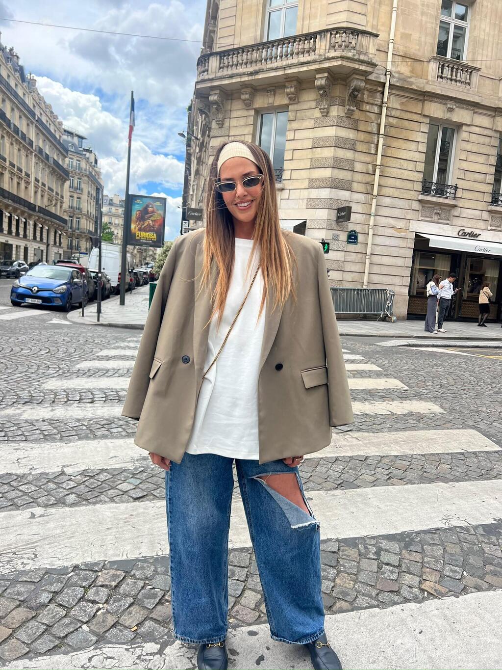 Yaara Mordechay. Loves traveling the world, but also coming home to binge-watch a good series (Photo: Courtesy) יערה מרדכי