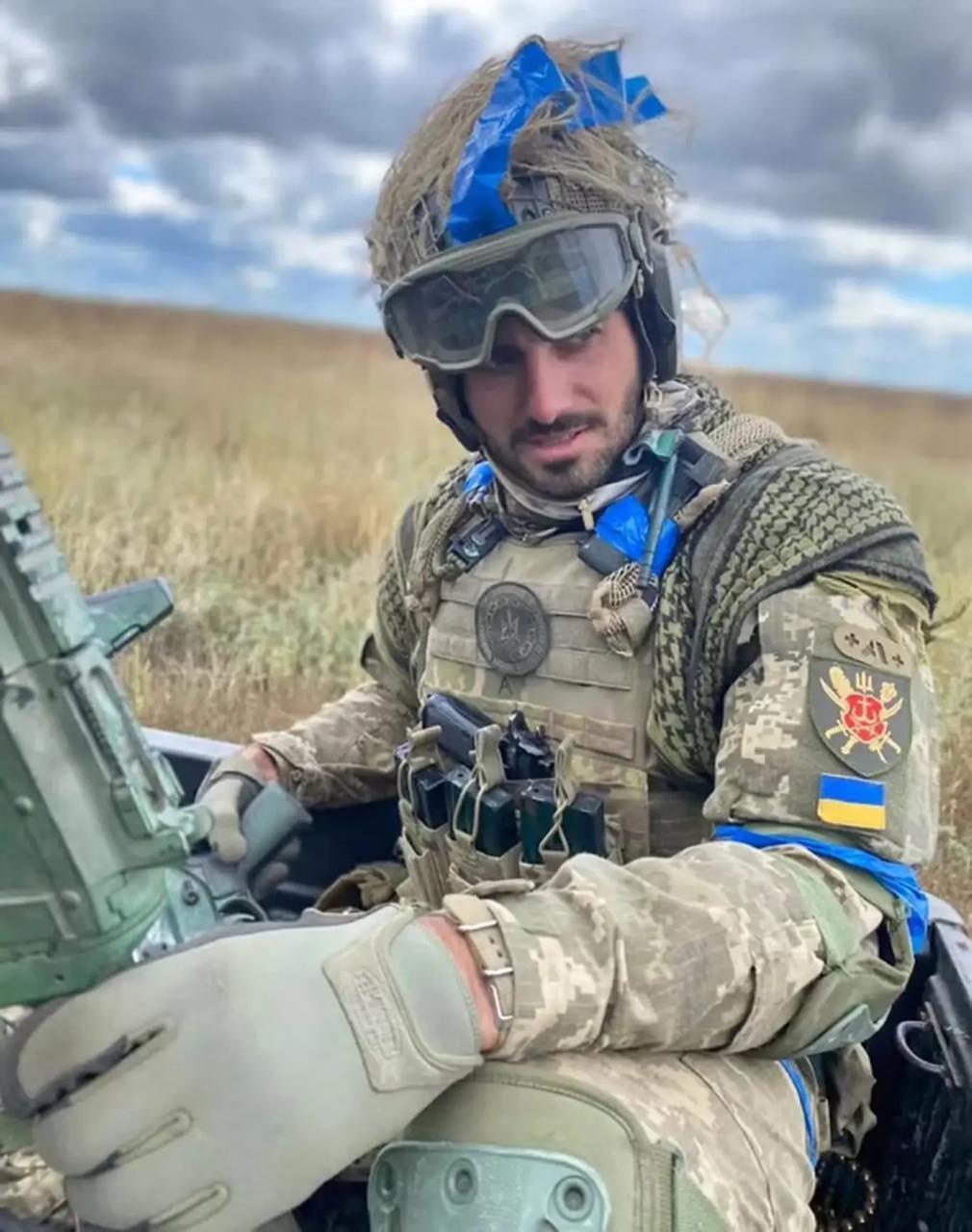 Instead of an internship at a law firm, the Ukrainian front. Connor Kennedy in a Ukrainian military uniform (Photo: From X and Instagram) קונור קנדי