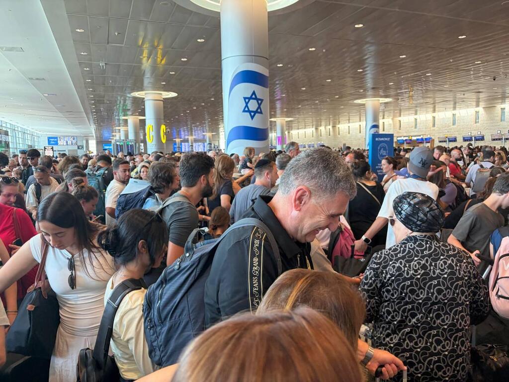 Chaos at Ben Gurion Airport (Photo: Meir Turgeman) עומס בצ'ק אין בנתב"ג