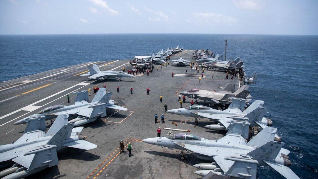 The USS George Washington, which has arrived in the Middle East (Photo: CENTCOM) ושאת המטוסים ג'ורג' וושינגטון הגיעה למזרח התיכון