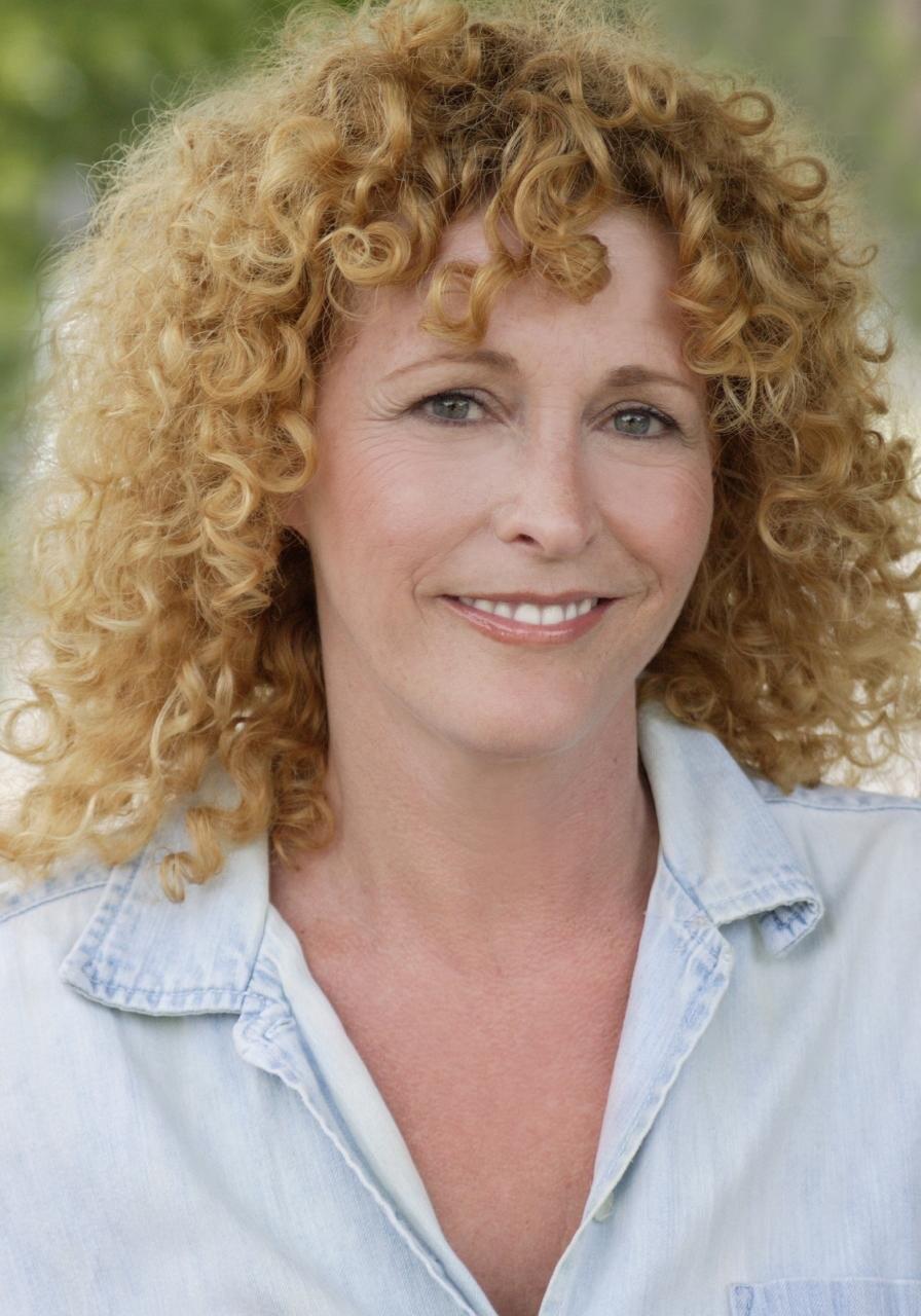 Caroline Langford קרוליין לנגפורד