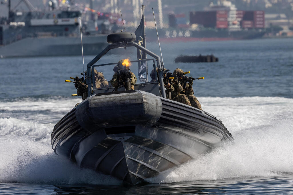 Turkish Navy. Operating across three seas (Photo: Burak Kara/Getty Images) Turkish Navy. Operating across three seas