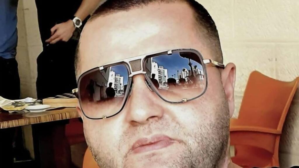 יאניס יושבייב