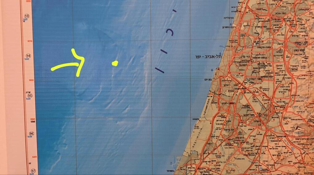 The location where the Italian vessel found the Altalena אלטלנה