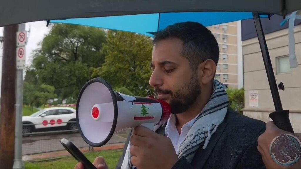 מרצה באוניברסיטה בקנדה, שנאשם בהשמעת עלילות דם נגד יהודים בעצרת אנטי-ישראלית בטורונטו