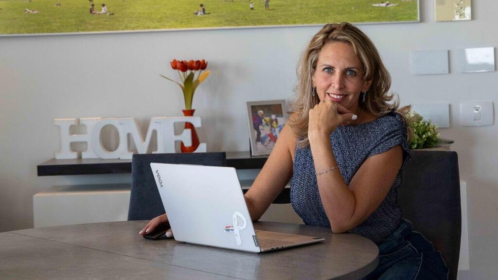 Shiri Margalit worked for years in high tech and enjoyed the work, but was looking for meaning (Photo: Tal Shachar) שירי מרגלית