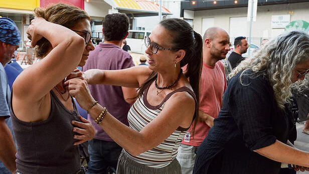 Opening event at Hermon Square (Photo: Effi Sharir) אירוע הפתיחה ב"כיכר חרמון"