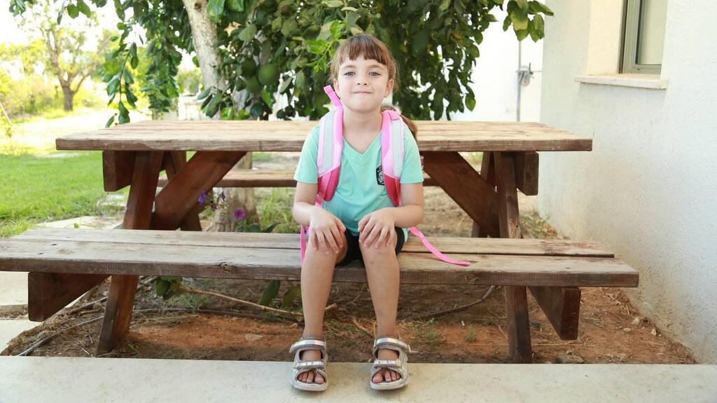 Six-year-old Galia Tivon (Photo: Barel Efraim) גליה תיבון, תתחיל כיתה א'