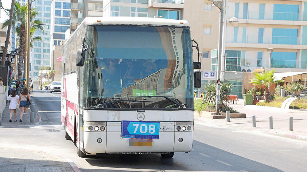 "מוקד פוליטי נפיץ": עמדת המפלגות על תחבורה ציבורית בשבת - והסקר בקרב המצביעים
