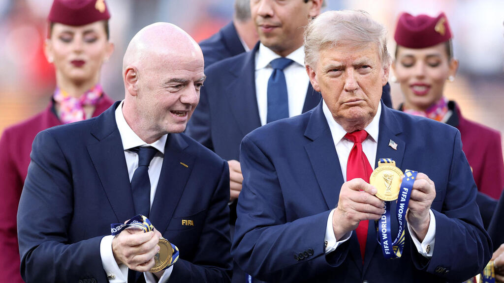 FIFA President Gianni Infantino and US President Donald Trump (Photo: Justin Setterfield/AFP) נשיא פיפ"א ג'אני אינפנטינו ונשיא ארצות הברית דונלד טראמפ