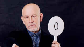ג'ון מלקוביץ, מתוך The Music Critic