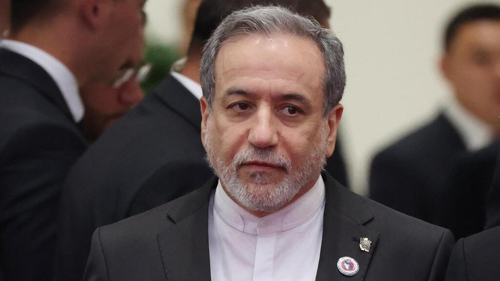 Foreign Minister Abbas Araghchi (Photo: Vyacheslav PROKOFYEV / POOL / AFP) שר החוץ של איראן עבאס עראקצ'י בפסגת ארגון שנגחאי לשיתוף פעולה ב קירגיזסטן