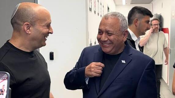 בנט: אפעל להביא לאיחוד בגוש, לשים בצד את השטויות ואת האגו