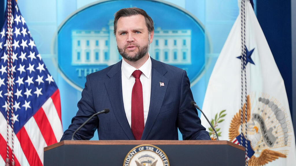 Vice President JD Vance (Photo: AP/ Mark Schiefelbein) סגן נשיא ארה"ב ג'יי די ואנס