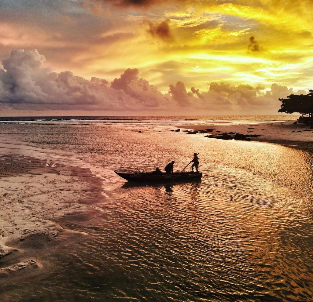 Photo: Courtesy of Adam Jano Beach Number 2
