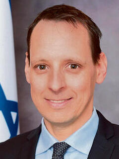 רון אייפר