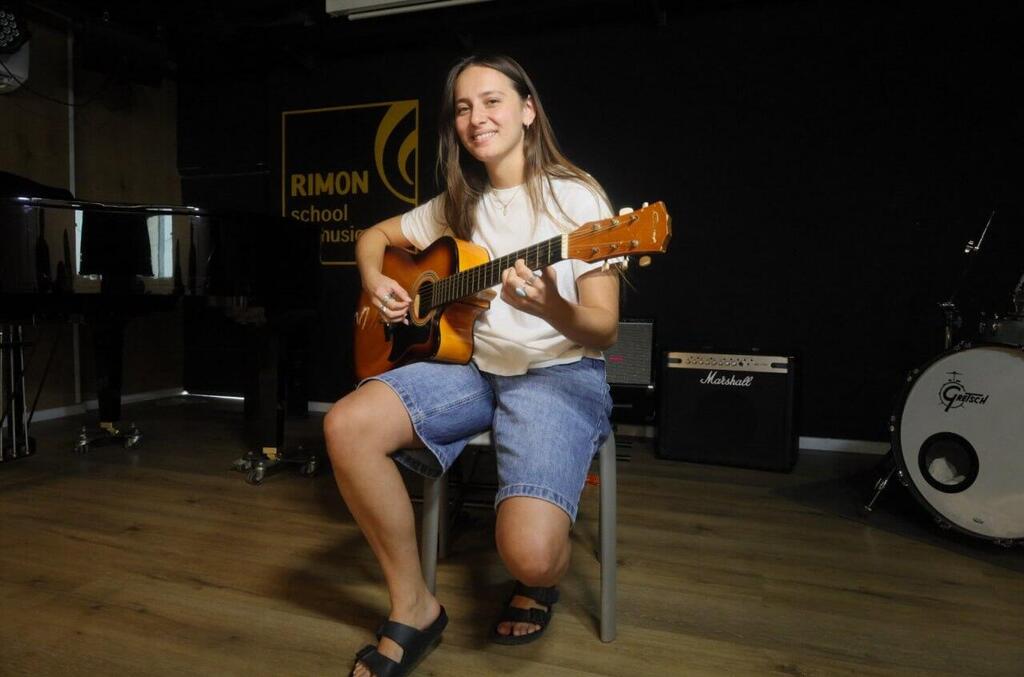 Hadar Strauss: 'At first I was afraid I had nothing to contribute to them' (Photo: Mickey Schmidt) הדר שטראוס