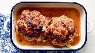 Showstopper of a dish: Meat-stuffed cauliflower