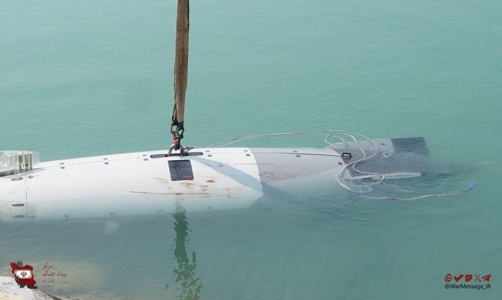 A Dive-LD autonomous underwater vehicle הצוללת הבלתי-מאוישת האמריקנית "Dive-LD"