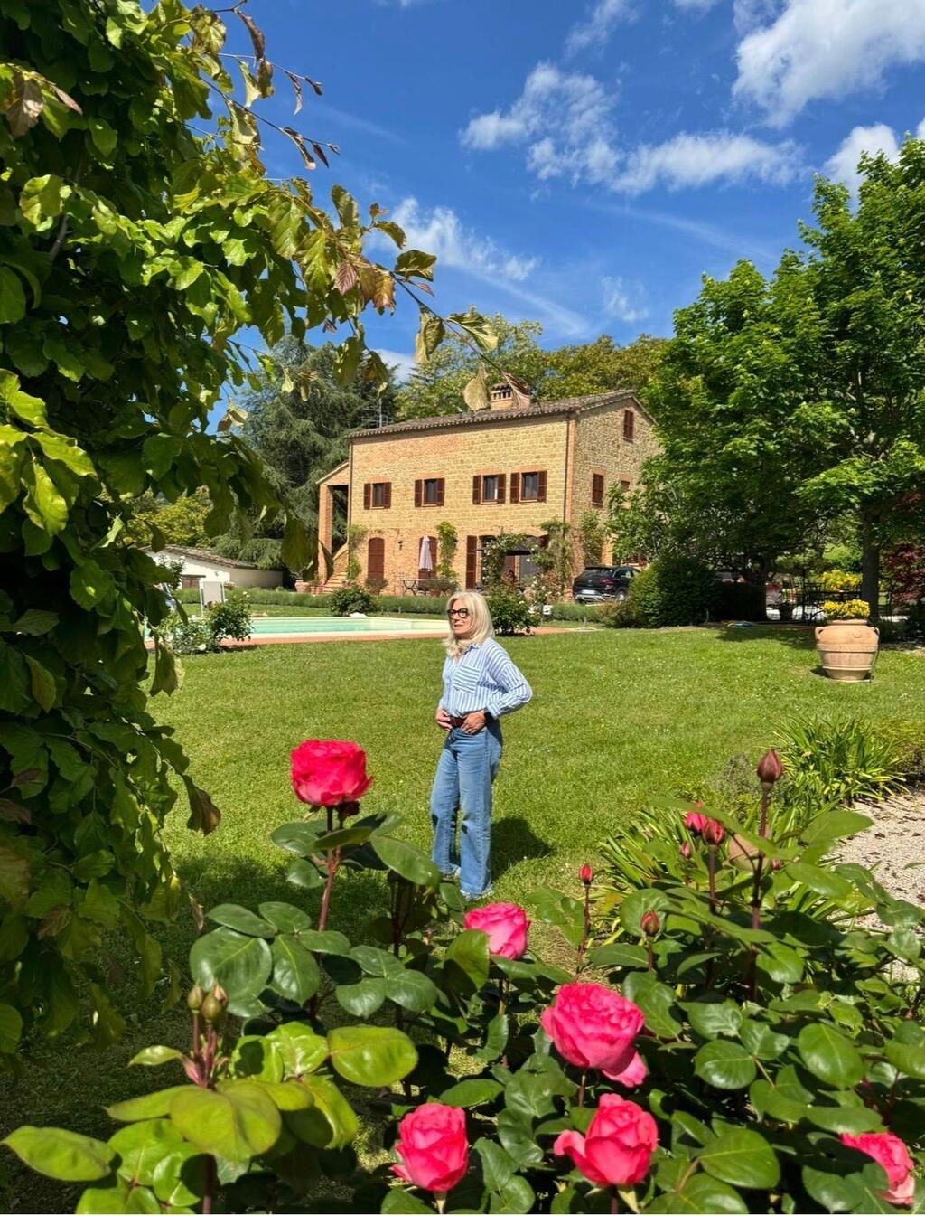 Margalit Wiener at her home in Italy (Photo: Courtesy) מרגלית וינר בית איטליה