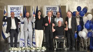 רצה את כחלון ואשכנזי, גייס פאנליסטים מערוץ 14