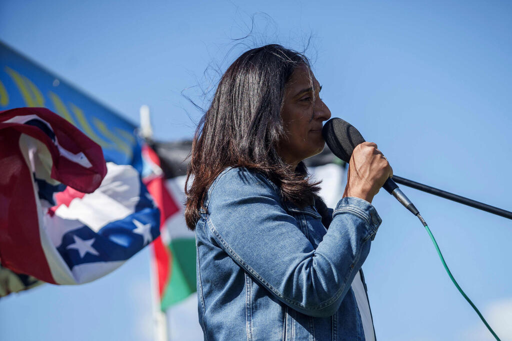 Krishma Manzur (Photo: John Tully / GETTY IMAGES NORTH AMERICA / AFP) קרישמה מנצור