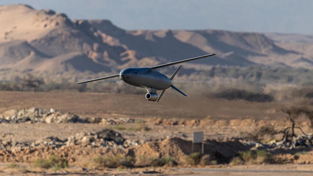 Anthem, a ground-launched system designed to carry a heavy payload over long distances (Photo: Courtesy of Covenant) Anthem in flight