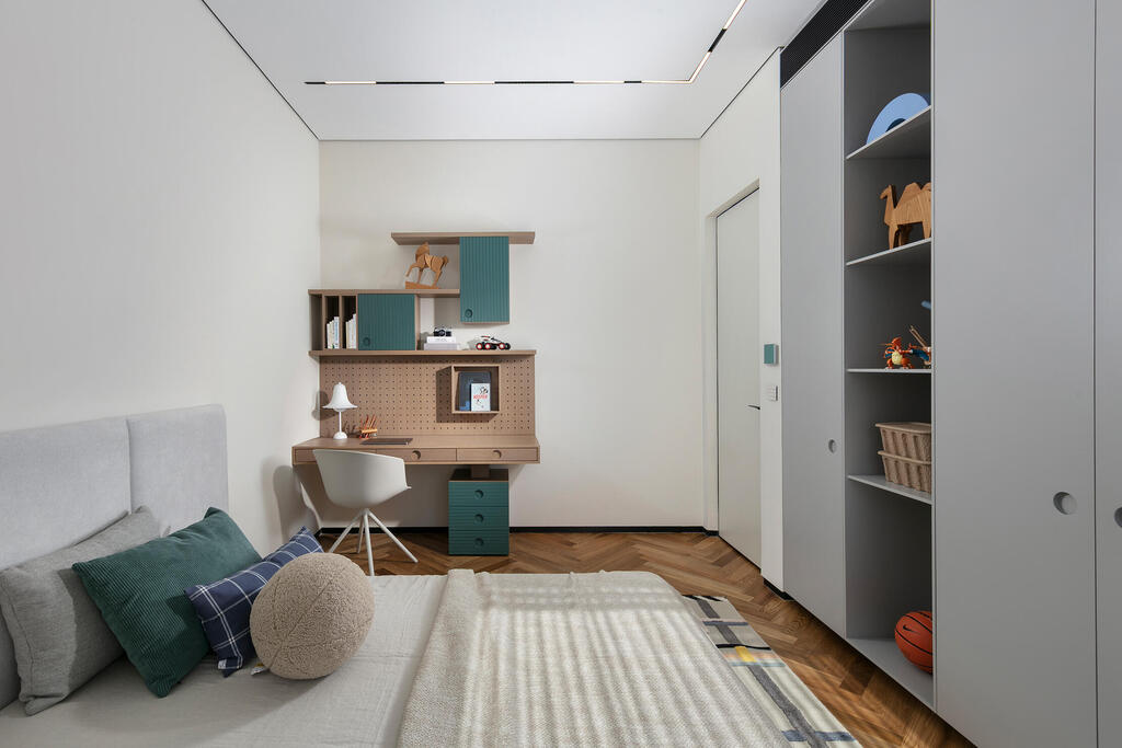 The second child’s room (Photo: Elad Gonen) בית פרטי באבן יהודה, עיצוב פנים: ליעד יוסף