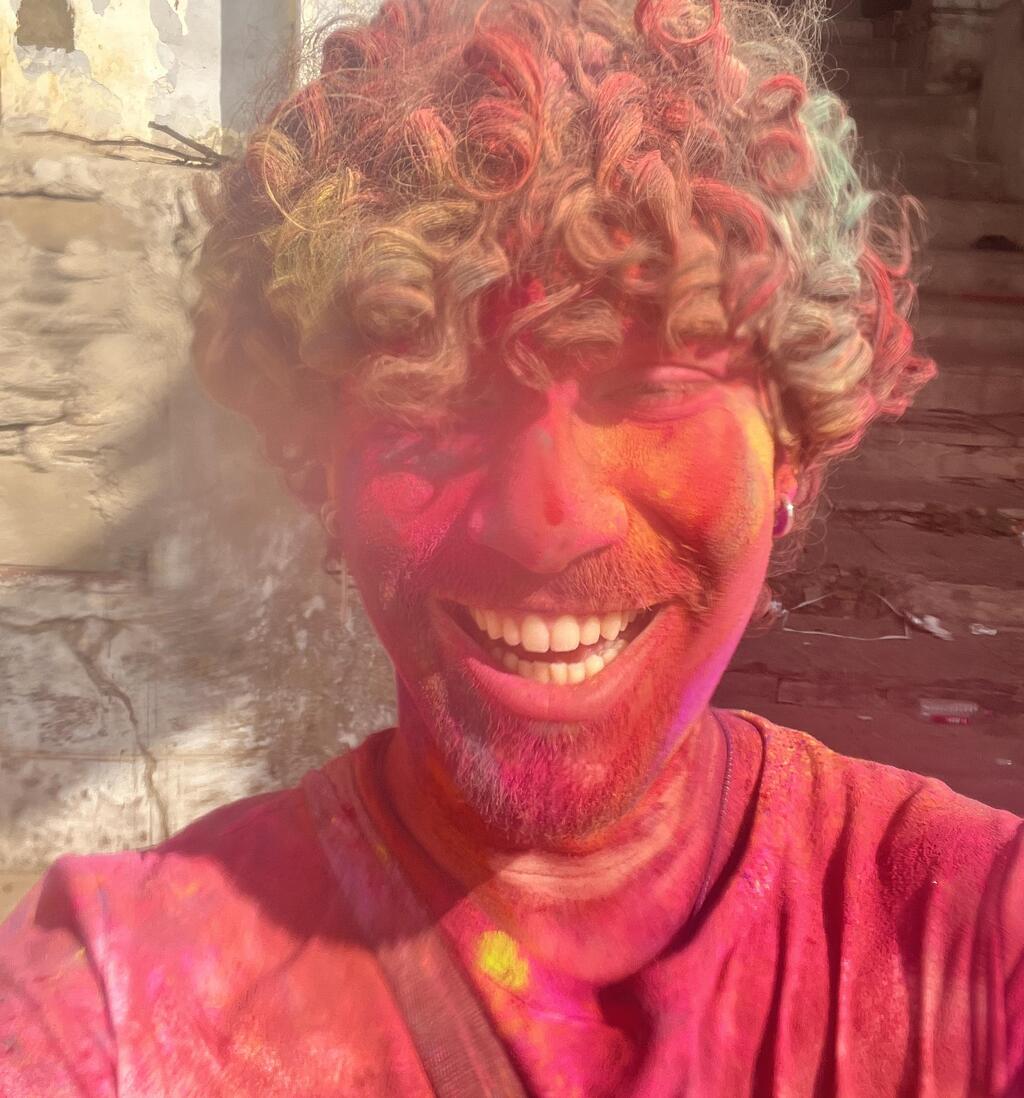 At a colorful festival in Pushkar (Photo: Meir Haim (Miro)) בפסטיבל צבעוני בפושקר