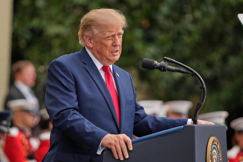 Donald Trump (Photo: AP Photo/Mark Schiefelbein) ארלינגטון וירג'יניה נשיא ארה"ב דונלד טראמפ טקס לציון 25 שנה ל 11 בספטמב