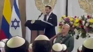 נשיא קולומביה בבית כנסת בראש השנה