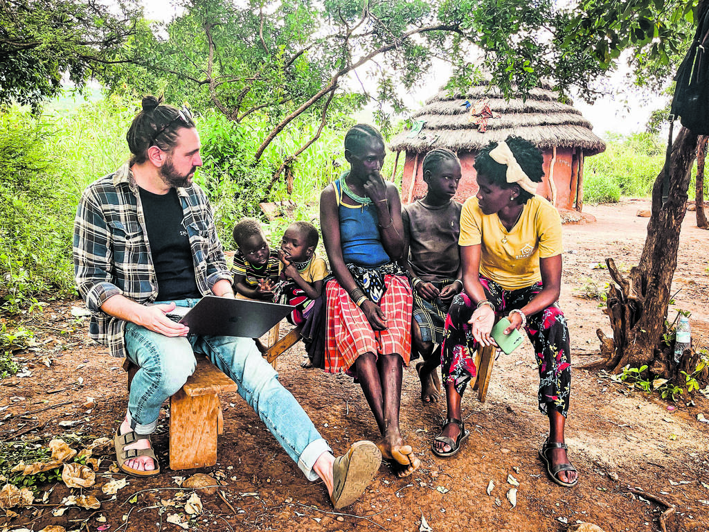 Lior Sperandeo in Uganda (Photo: Adiaka Paul) ליאור ספרנדאו באוגנדה