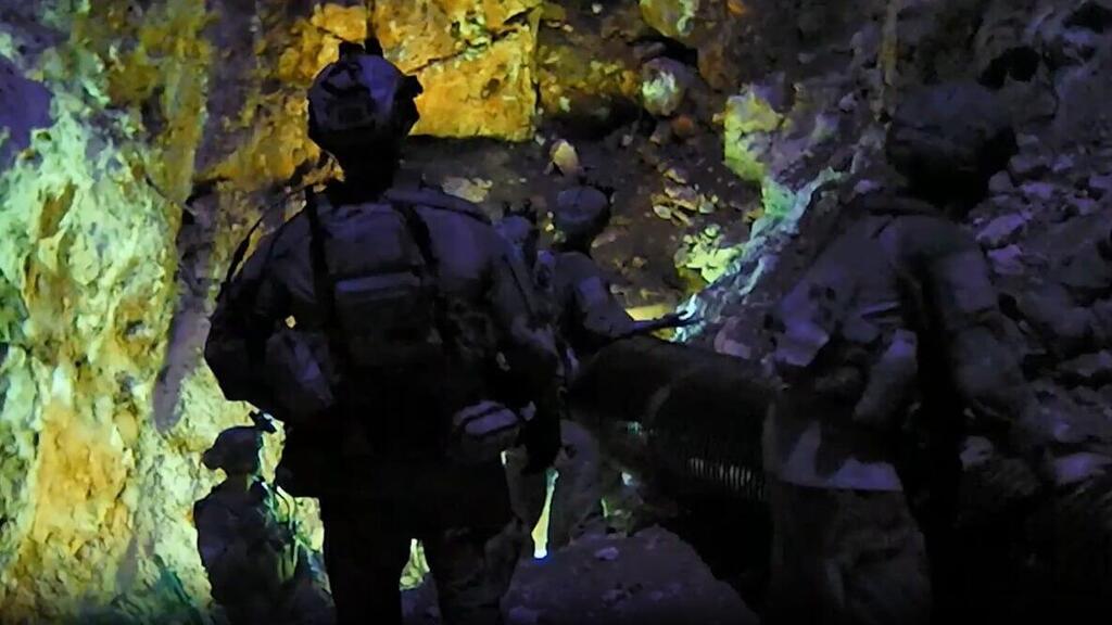 Body-camera footage from one of the underground routes (Photo: IDF) מצלמת גוף של התיעוד המבצעי באחד התוואים