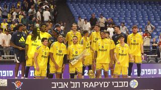 שחקני מכבי ת"א והגביע
