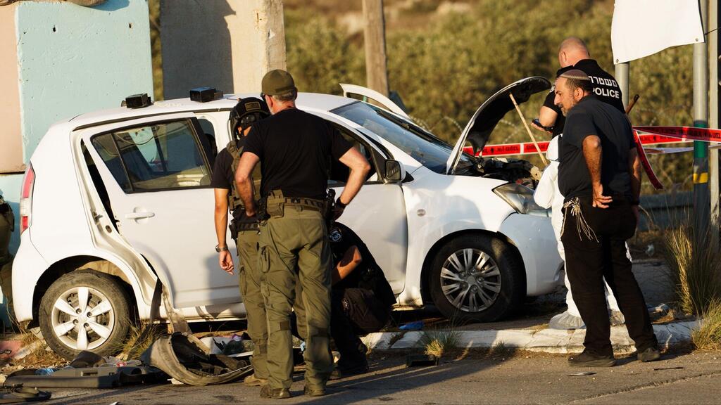 Photo: Shalev Shalom זירת הפיגוע במחסום