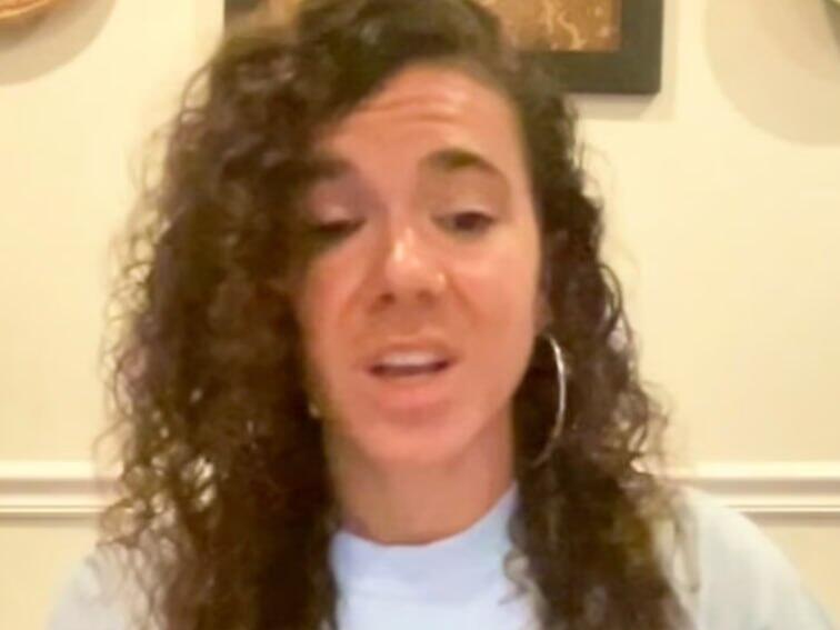 Hannah Gannn apologized in a tearful video on her Instagram page ארה"ב האנה גאן העמידה פני פלסטינית בכלל יהודייה
