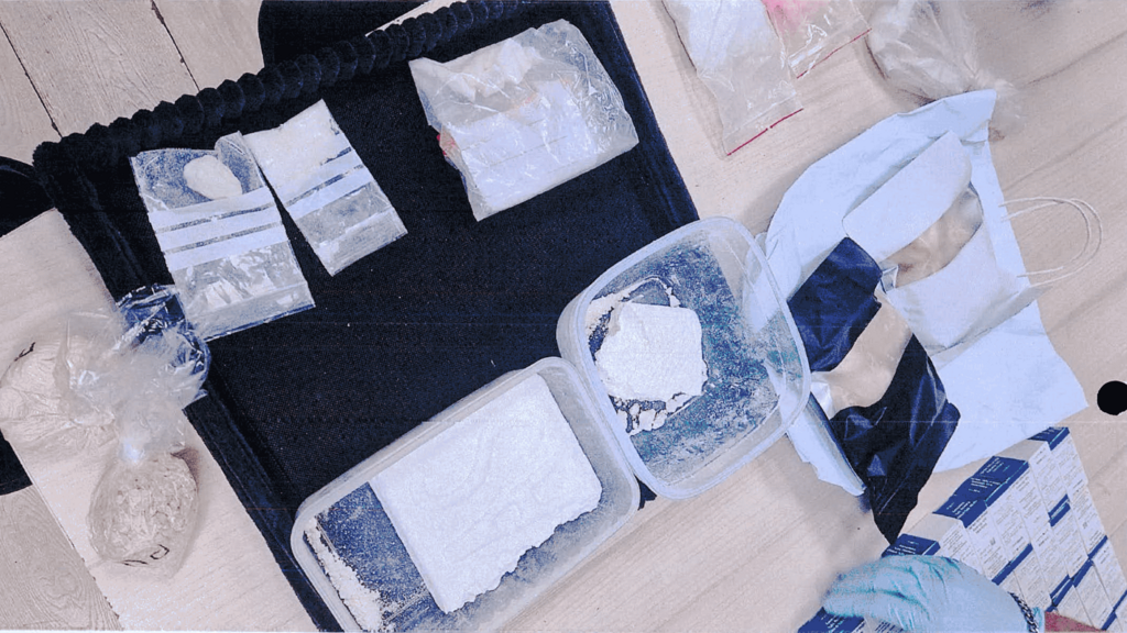 Drugs seized from the NOVA survivor הסמים שנתפסו אצל שורד הנובה