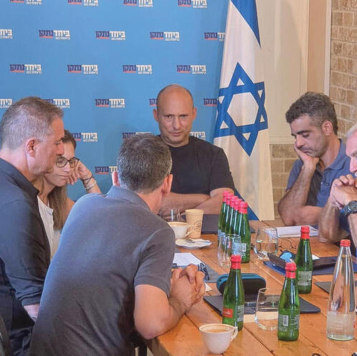 "הצפון והדרום לא סימטריים". בנט וראשי הרשויות