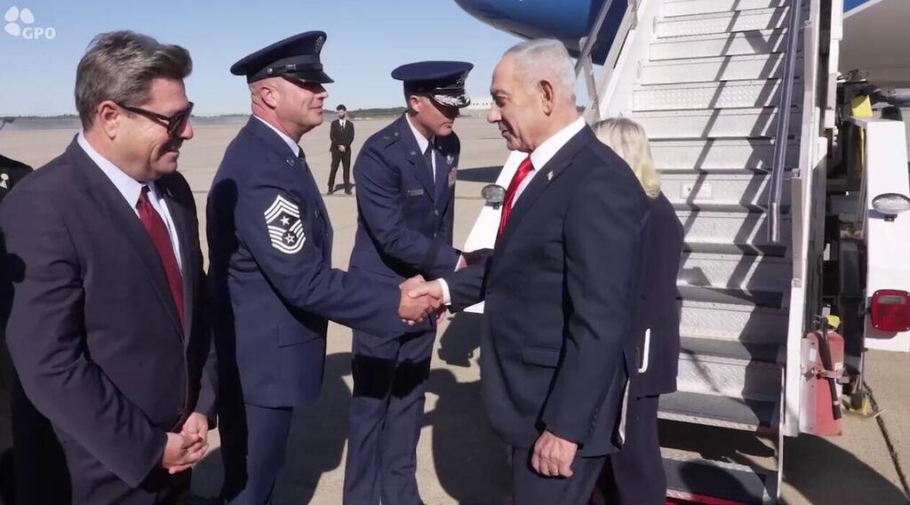 ראש הממשלה ורעייתו נחתו בארה"ב לקראת נאומו באו"ם