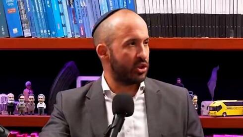 עו"ד תמיר דורטל, מגיש פודקאסט "על המשמעות": גם אם חיילי צה"ל ימותו בעימות עם מתנחלים - זה טוב